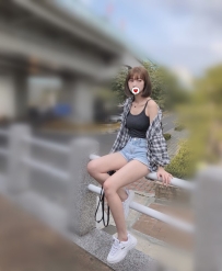 「豆豆｜163/45/D 23歲短髮甜妹 超有女友FU 美腿好摸又熱情」