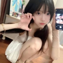 台中極品清純妹妹 雪白E奶 制服誘惑 外約一夜情