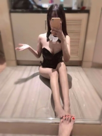 純純20歲154C｜嬌小甜妹青春感很滿，水滴真乳加女友FU，互動甜又會配合