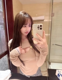 小菲24歲164E｜氣質大胸姊姊，天然有料不加工，互動放得開節奏很會帶